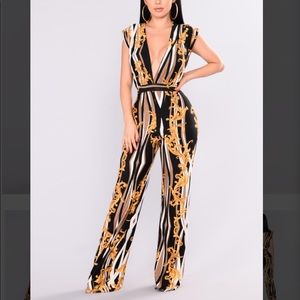 Fashion Nova Baroque print jumpsuit sz L